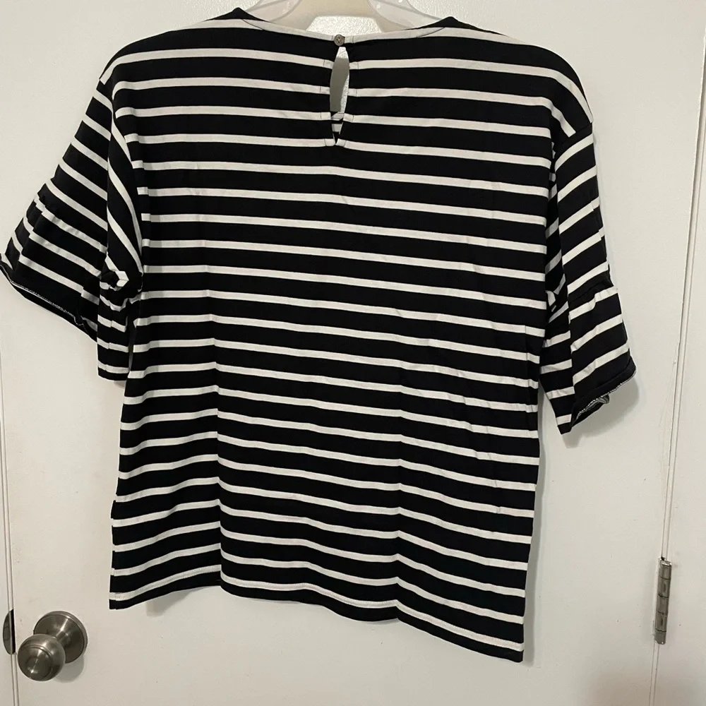 J. Crew Short ruffle Sleeve black white striped Pullover Mariner Cloth Blouse